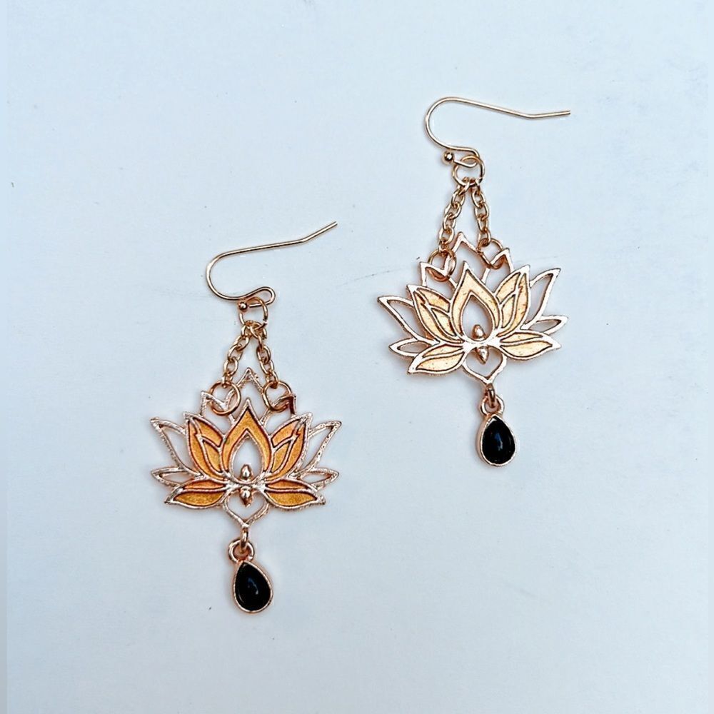 lotus dangle earrings H27 - Picture 2 of 4